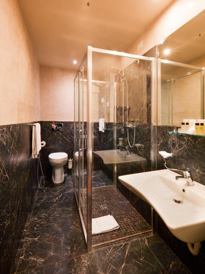 Boutique Hotel Hugo Флоренція Екстер'єр фото