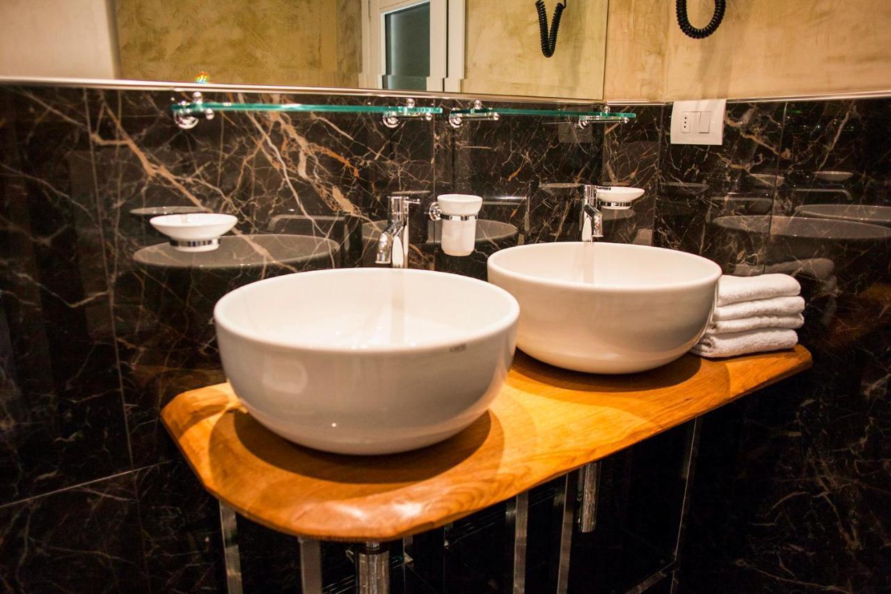 Boutique Hotel Hugo Флоренція Екстер'єр фото